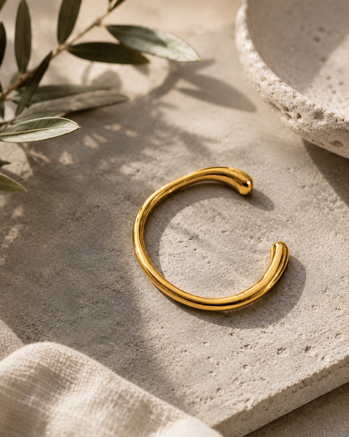 Arc Cuff