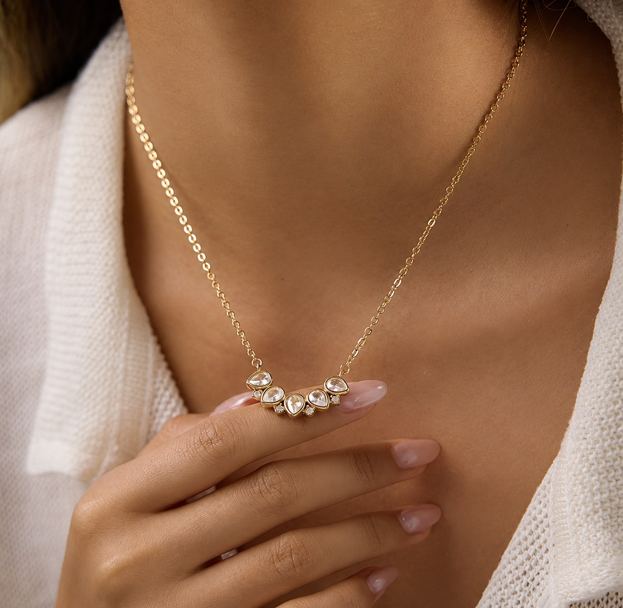 Aveline Necklace