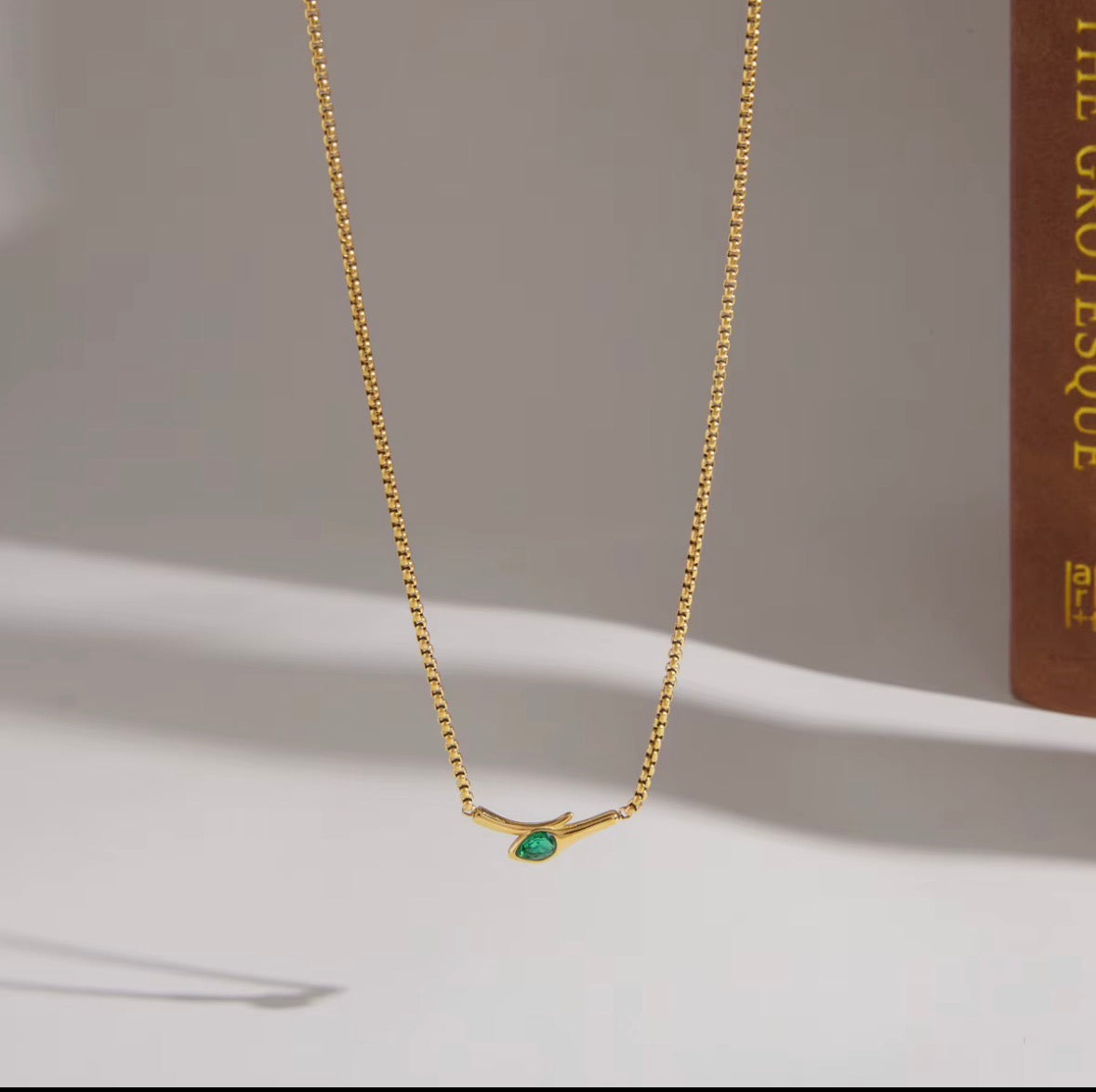 Verde Teardrop
